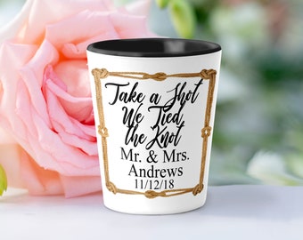 Custom Shot Glasses, Wedding Shot Glasses, Bridal Shower Favors, Personalized Shot Glasses, Wedding Gift Ideas, Shot Glass, SH016
