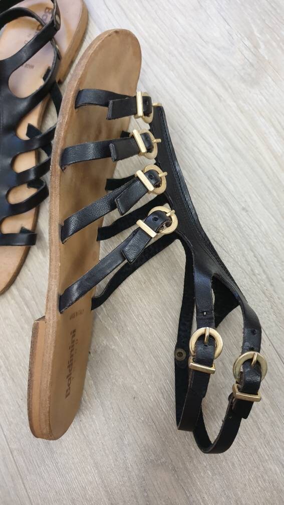 Porte-clés zodiaque hôtel rétro - Sagittaire | Claire's FR Porte-clés zodiaque hôtel rétro - Sagittaire | Claire's FR