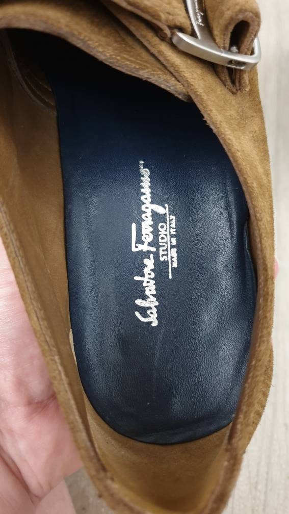 Salvatore Ferragamo Studio Made in Italy, Luxury Men display picture 1