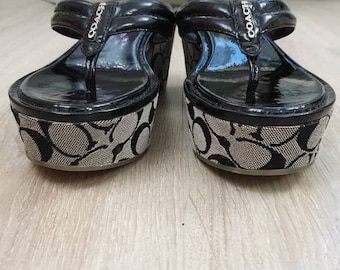 Coach Nella beautiful high platform women's slippers,patent leather straps and insole,platform is covered by fabric.size US-8,1/2