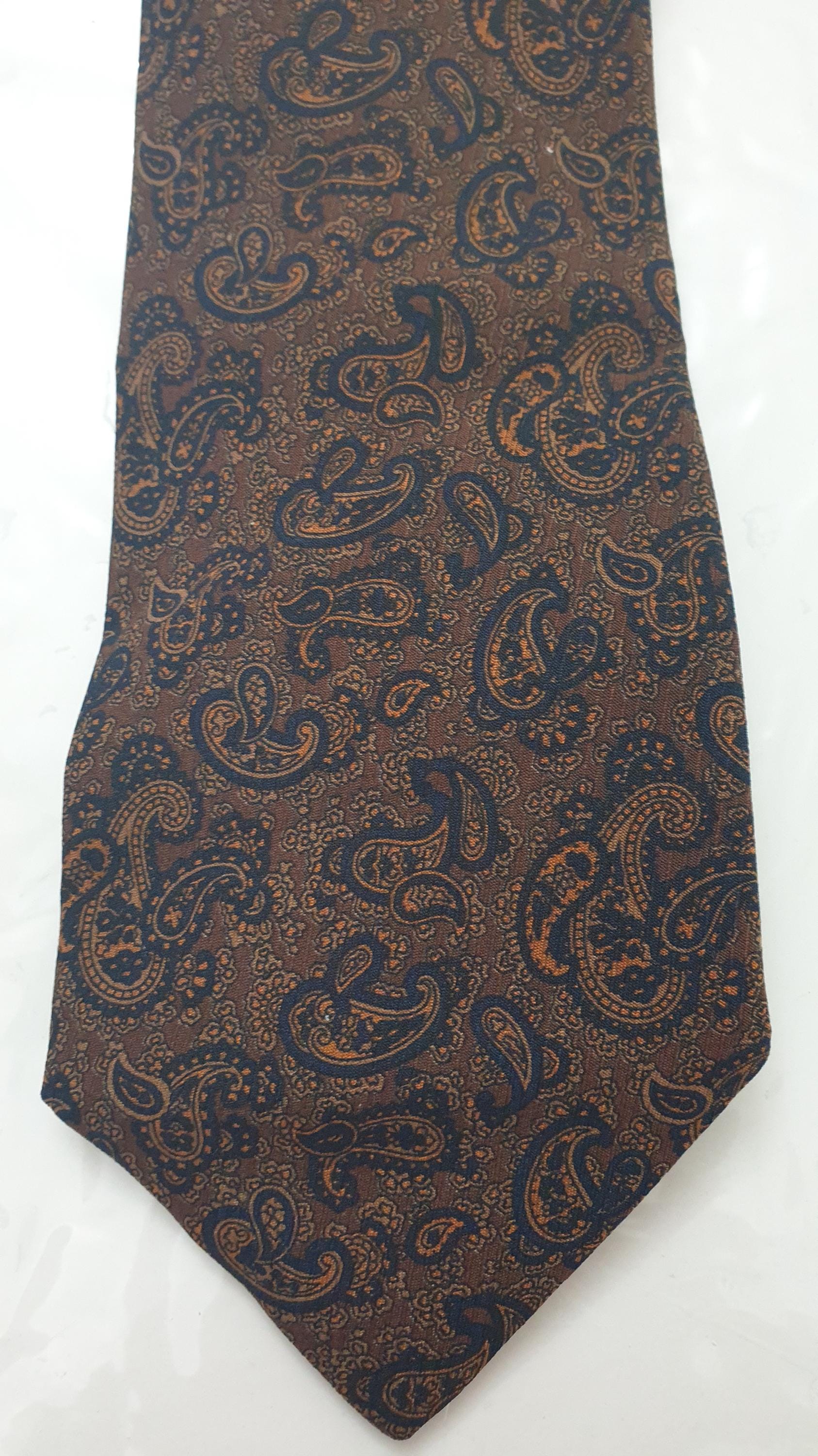 Cravate homme en microfibre - Élégante et fine - Fait à la main en