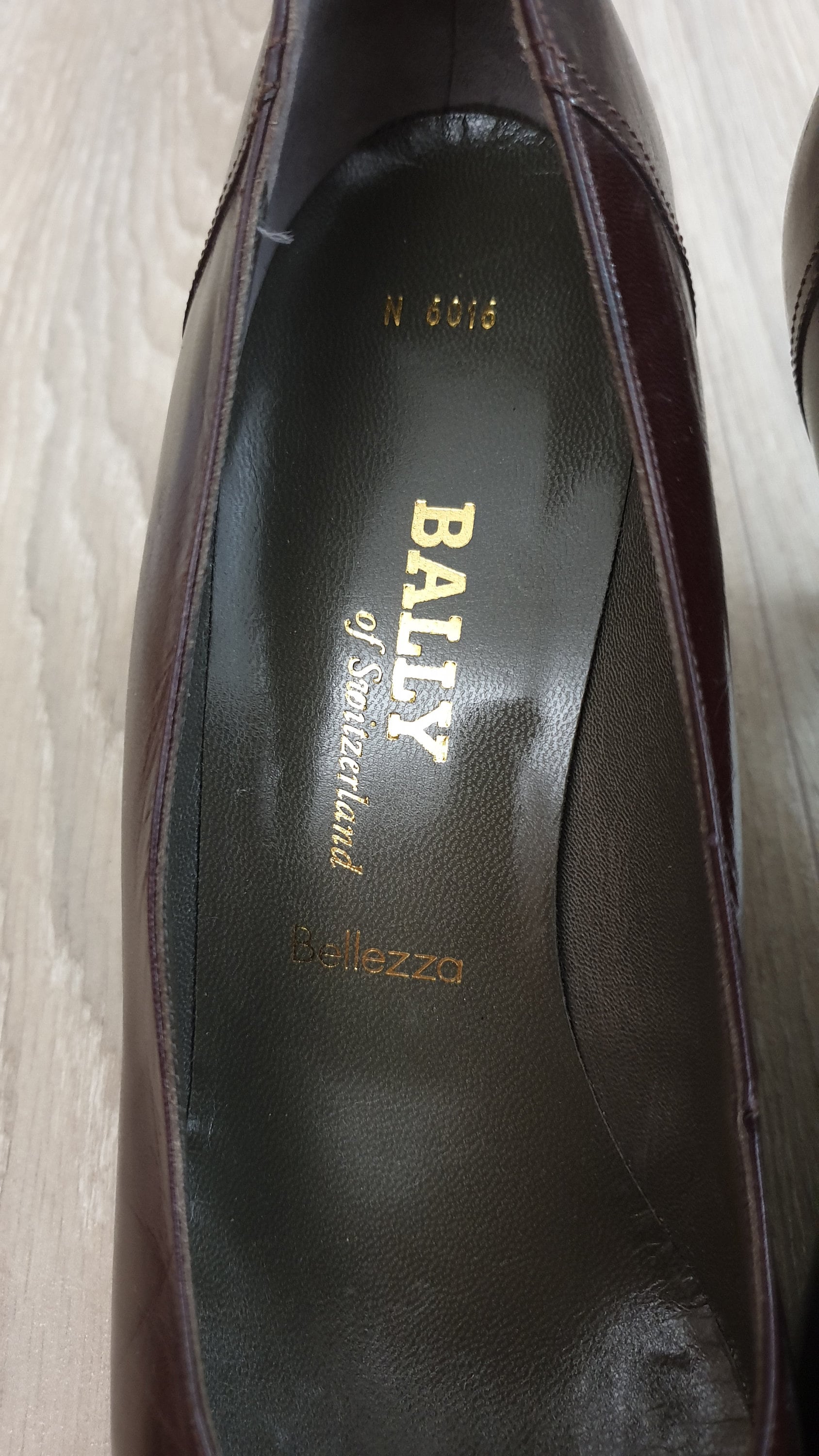 Bally Bellezza Made in Switzerland Top Luxury Women's Pump Shoes