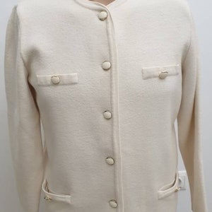 Maglieria Bertha made in Italy luxury beautiful very soft blouse,fine merinos/acrylic,color ivory,size M