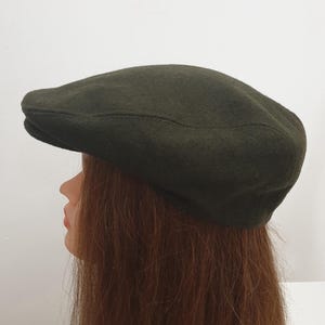 B.D P. kvalitet extra tillverkad i Italien mössa, ull/polyester, grön, storlek S/M (59)