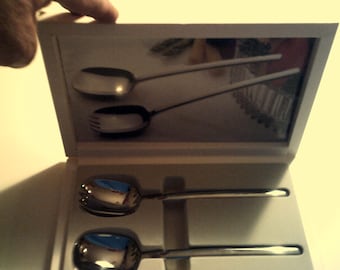 new mikasa flatware set 7and5/8