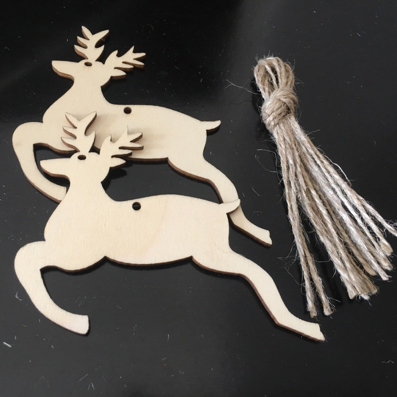 Home Decoration Christmas Tree Ornament Christmas Ornament Laser Cut Wooden Chips. 10pcs Christmas Wood Chips Christmas Party Supplies