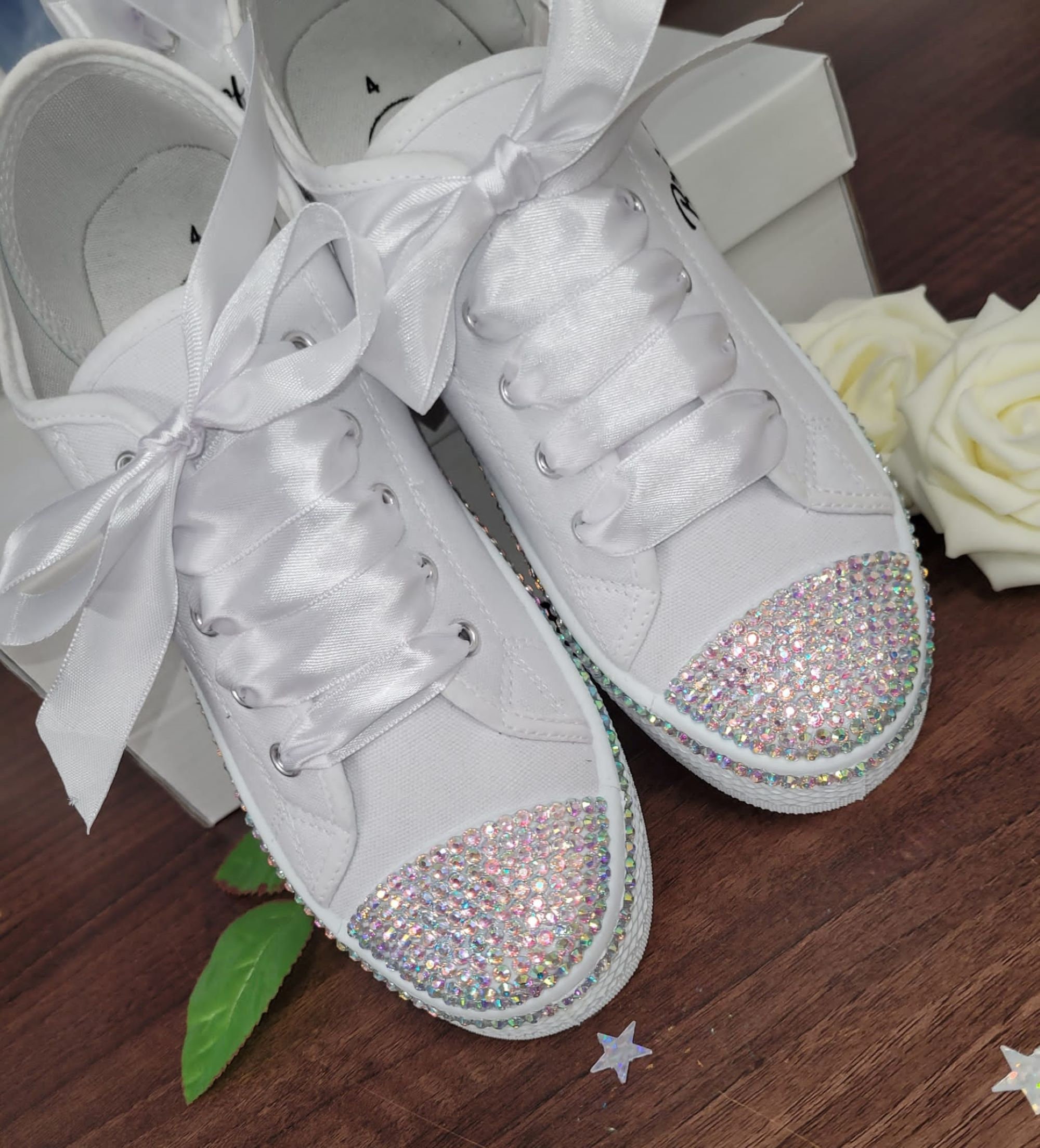 white pumps converse