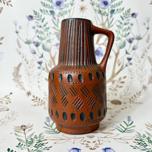 Vase Vintage Ceramic Mid Century Modern Vessel Pottery Fat Lava Object 1950s Handle Vase Ceramic Vase Handmade Table Decoration Classic Sawa