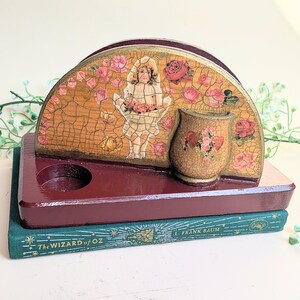 Napkin holder angel vintage gold table decoration Easter decoration home decoration unique piece find Mother's Day gift gift idea flowers wood