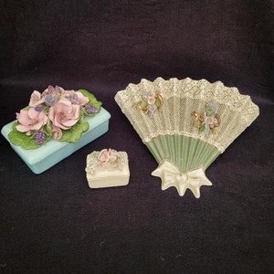 Rare 3 pcs Hand Made Desden Lace & Capodimonte Style Fan and Boxes - Signed