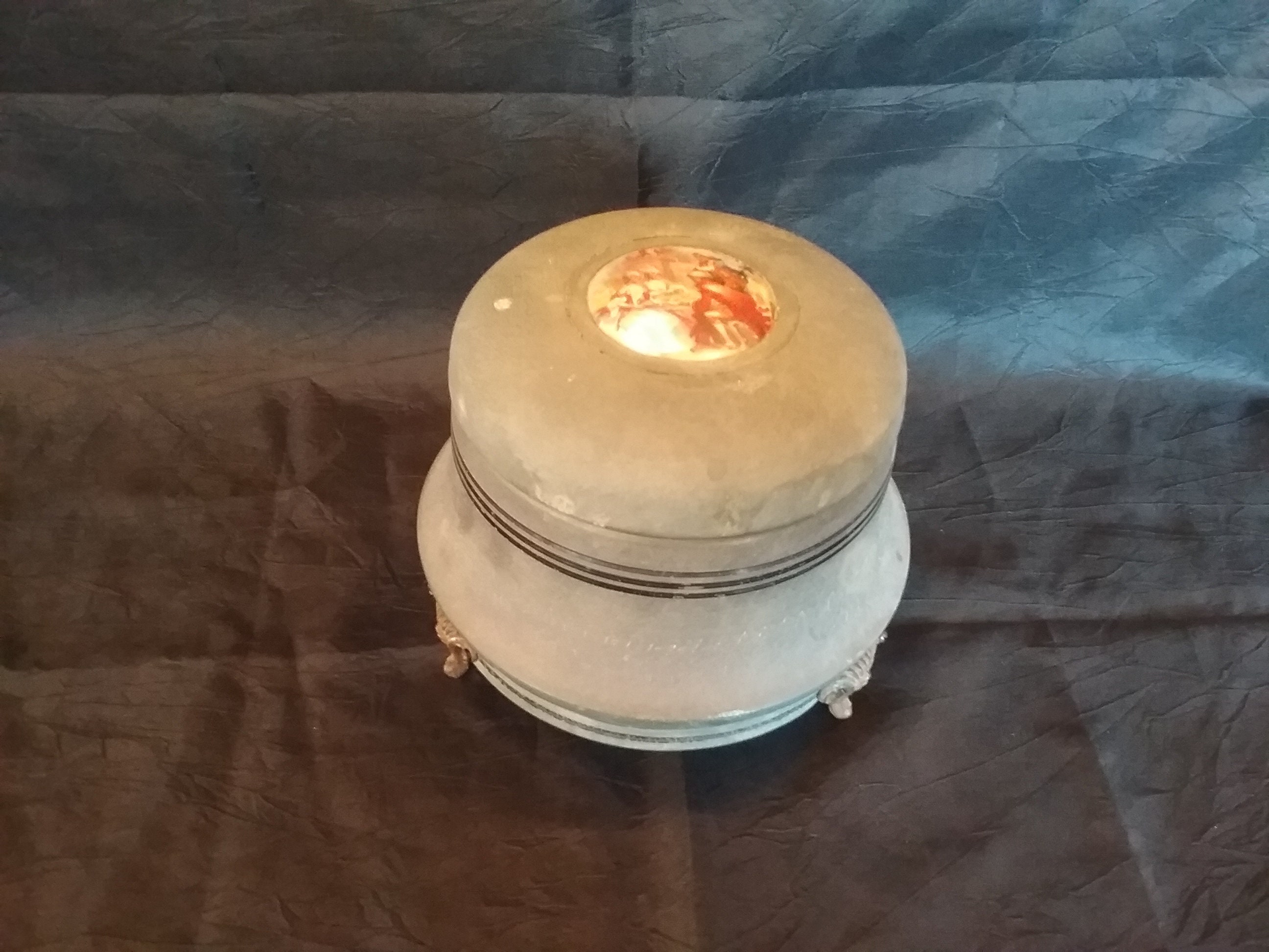 Vintage Round Metal Footed Powder Puff Music Box With Etsy