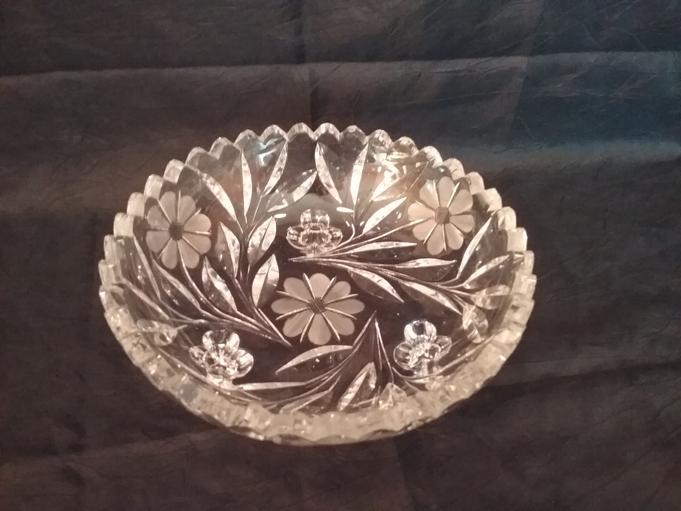 Vintage American Brilliant Cut Crystal Leaf and Frosted Daisy Pattern