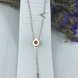 colar de clavícula de letras, colar LOVE de ouro rosa inoxidável, dê a ele um presente, colar de clavícula de ágata, colar com pingente de letra, colar inicial