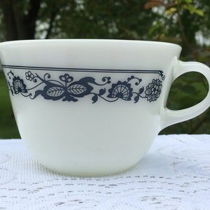 Set of 4, vintage, Pyrex, Old Town Blue Pattern Coffee/Tea cups