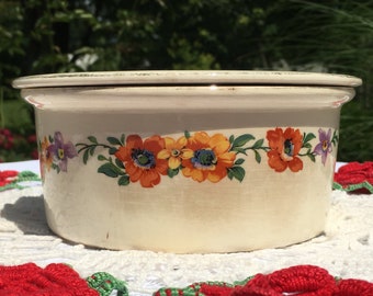 Vintage, ceramic, flowered, lidded casserole/baking dish