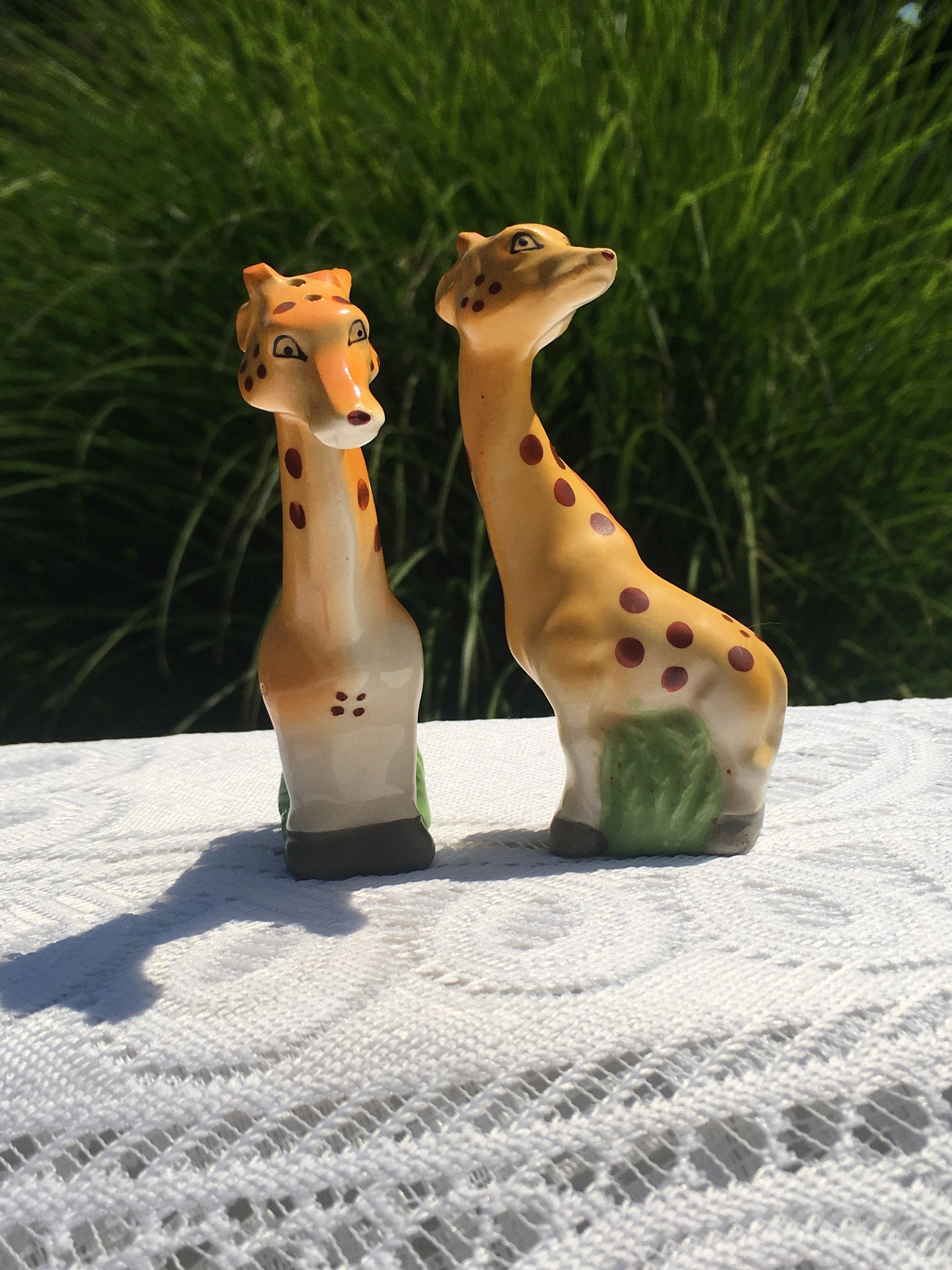 Salt & Pepper Shakers Vintage Japan Giraffe SaltPepper Shakers Dining