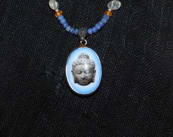 Vintage Buddha Pendant Beaded Necklace