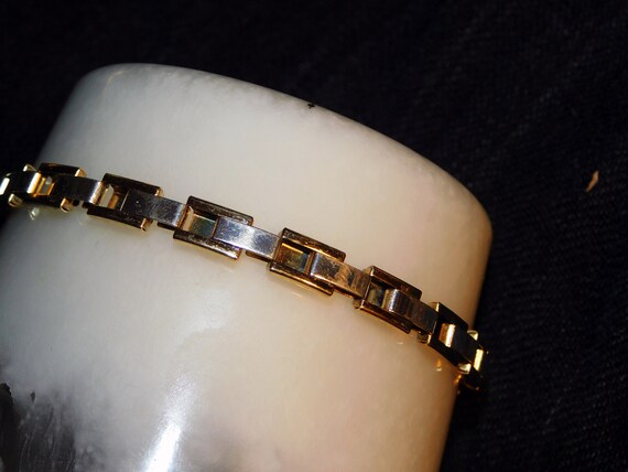 Unusual Vintage Gold/Silvertone Stretch Bracelet - image 2