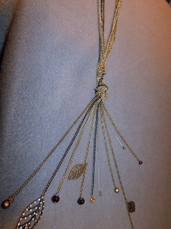 Multi-toned, Multi-strand Knotted Chain Necklace - image 3