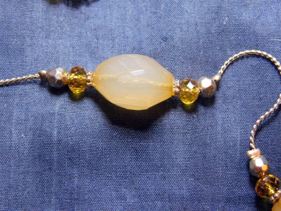 Pale Amber Beaded Necklace - image 3