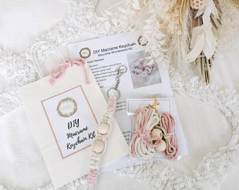 DIY Macrame Keyring/Keychain Kit / DIY Macrame Kit / Kids Activity Kit