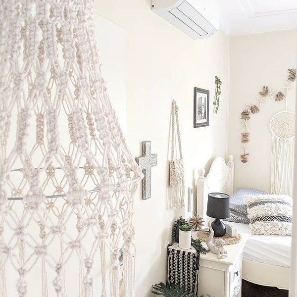 Macrame Chandelier / Macrame Lantern - Poppy