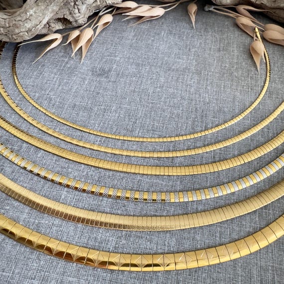 Flat omega chain deals