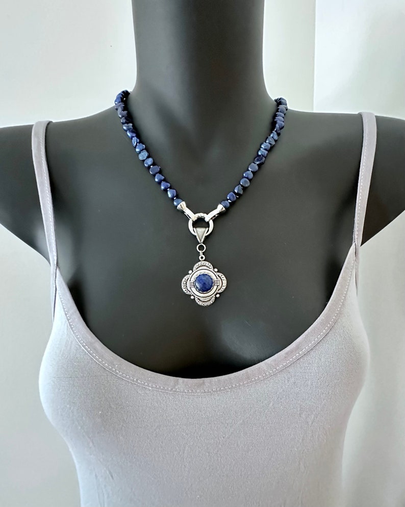 Navy Blue 5-7mm Freshwater pearl necklace/dark blue pearl statement necklace/australian seller/gift for her birthday/June birthstone zdjęcie 6