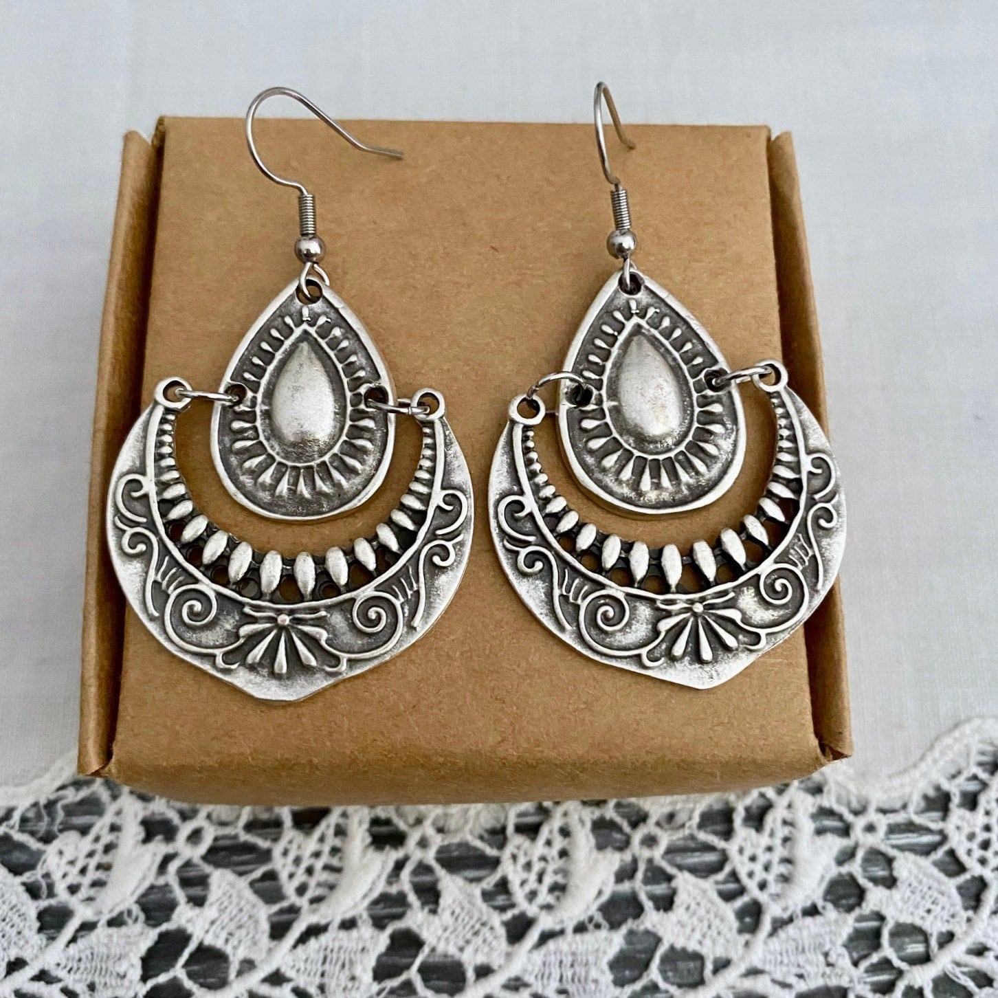 Gold Jewelry Set Monki Chunky Teardrop Hoop Earrings In Gold Earrings For Women Trendy