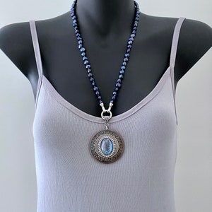 Navy Blue 5-7mm Freshwater pearl necklace/dark blue pearl statement necklace/australian seller/gift for her birthday/June birthstone zdjęcie 7