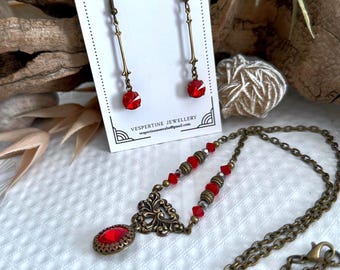 RADA Italy, Vintage Antique Gold 40”chain Necklace & 2” Egg in