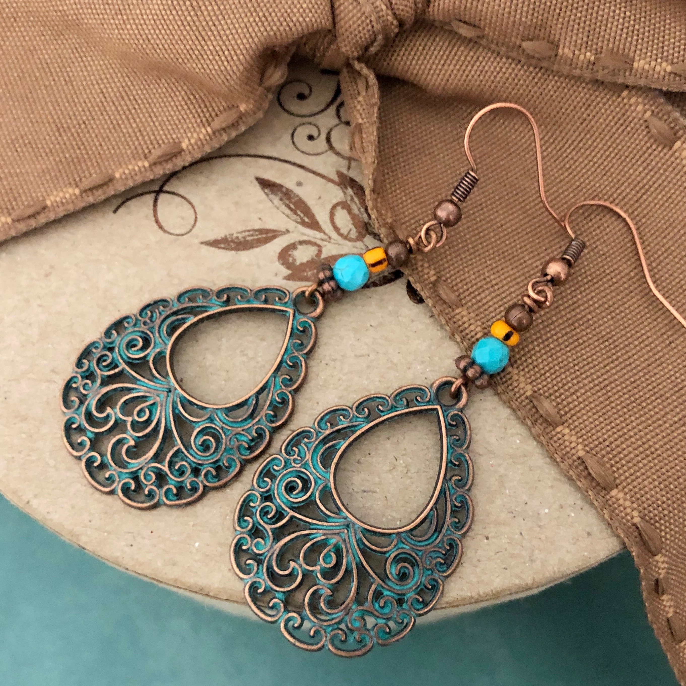 Orecchini a goccia in filigrana di rame rosso/orecchini boho/gioielli boho/hippie gypsy/orecchini in turchese patinato/venditore australiano/regalo per lei - Italia