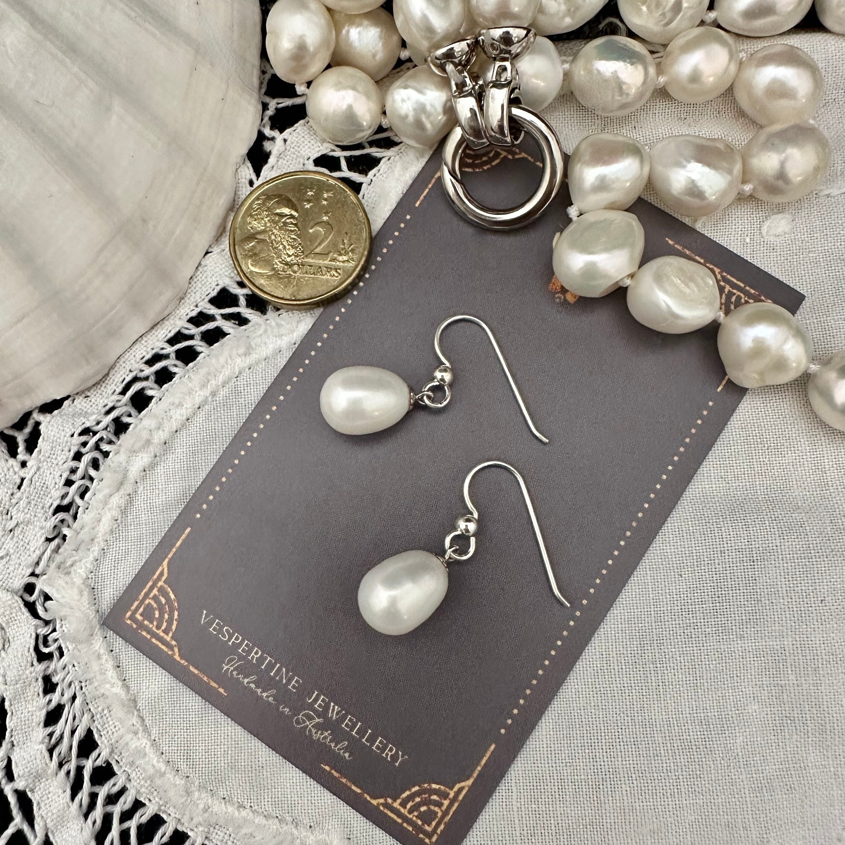 Orecchini argento perle bianche - La Bottega Liventina Orecchini argento perle bianche - La Bottega Liventina