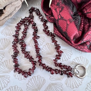 Red garnet boho hippie necklace/chakra jewelry gift for her birthday/January birthstone garnet chip necklace/ bridal wedding anniversary