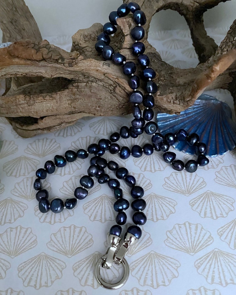Navy Blue 5-7mm Freshwater pearl necklace/dark blue pearl statement necklace/australian seller/gift for her birthday/June birthstone zdjęcie 8