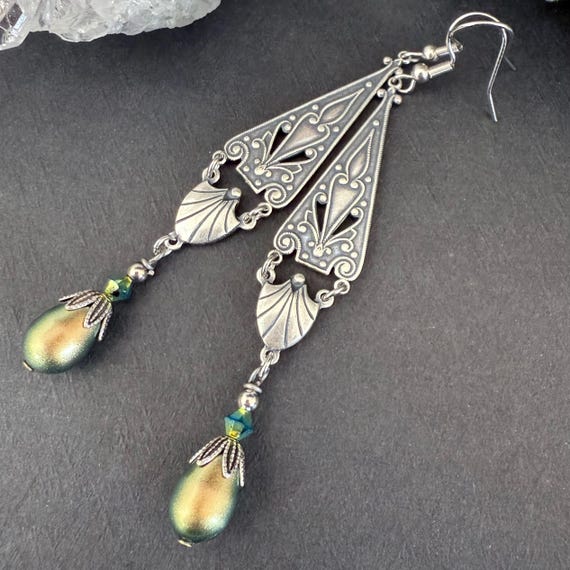 Orecchini Pendenti Con Perline In Vetro Verde Canarino – 6 Cm, Chiusura A Gancio, Placcato Argento - 2