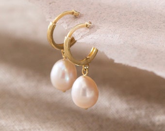 14 Gold Pearl Earrings, Fresh Water Pearl Earrings, Hoop Pearl Earrings, Bridesmaid Gifts , Anniversary Gift, Wedding jewelry, Pearl Jewelry