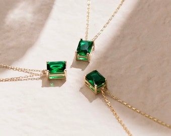 Emerald Necklace , Emerald Gemstone Necklace, Green Stone necklace , Dainty Emerald Birthstone Jewelry, Christmas Gifts