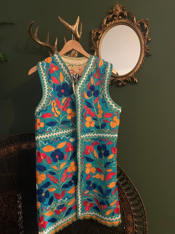 Vintage cotton Embroidered 1970s waistcoat