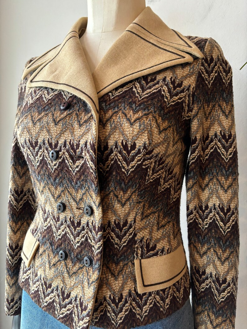 Vintage 70s zigzag wool blazer image 8