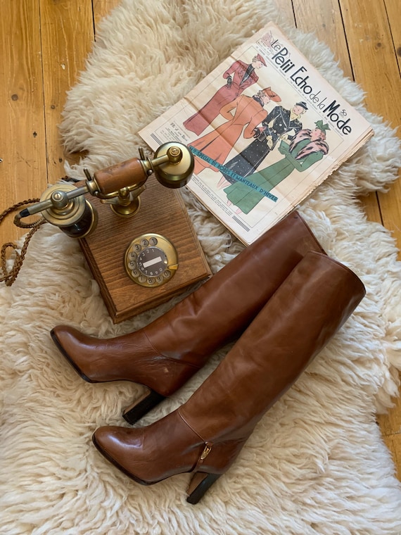 Vintage Leather long boots camel