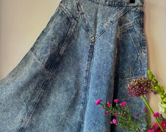 1980s Denim skirt with pockets