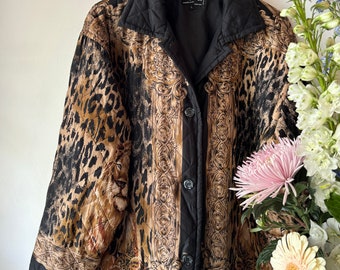 Chaqueta de leopardo acolchada de seda vintage