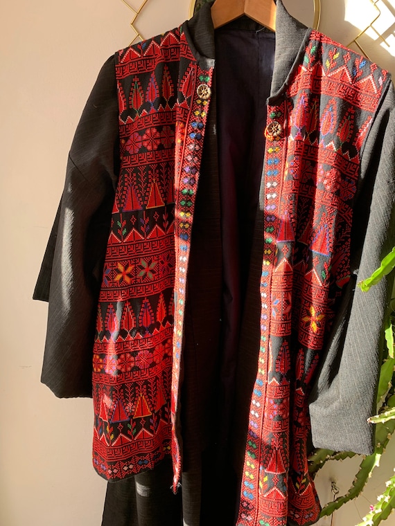 1970s embroidered woven waistcoat