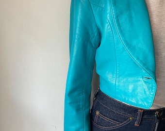 Vintage 80s short turquoise leather jacket