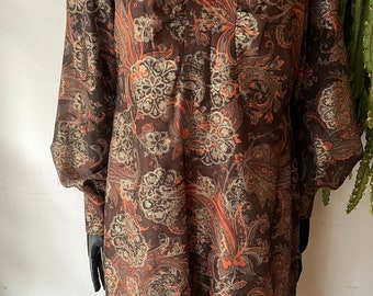 Vintage 1970s lurex paisley dress