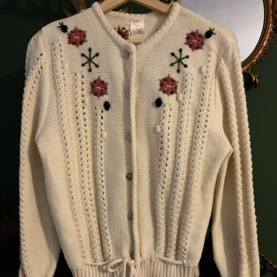 Vintage wool folkore Embroidered cardigan