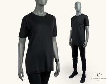 T-Shirt Negra Unisex - Classic T-Shirt - Gender Neutral Clothing Berlin - Handmade in Berlin