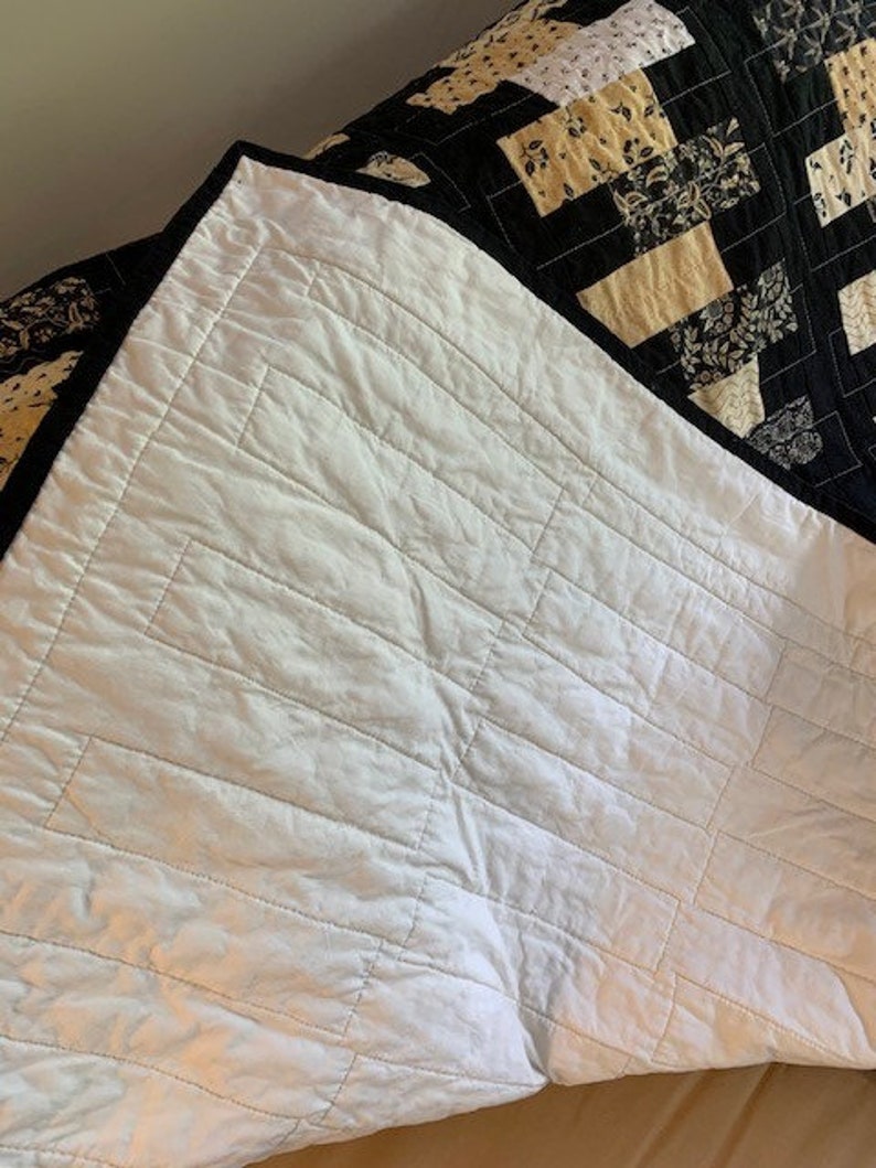 Custom Quilt, Handmade Custom Quilt, Black Cream Custom Quilt, Decor
