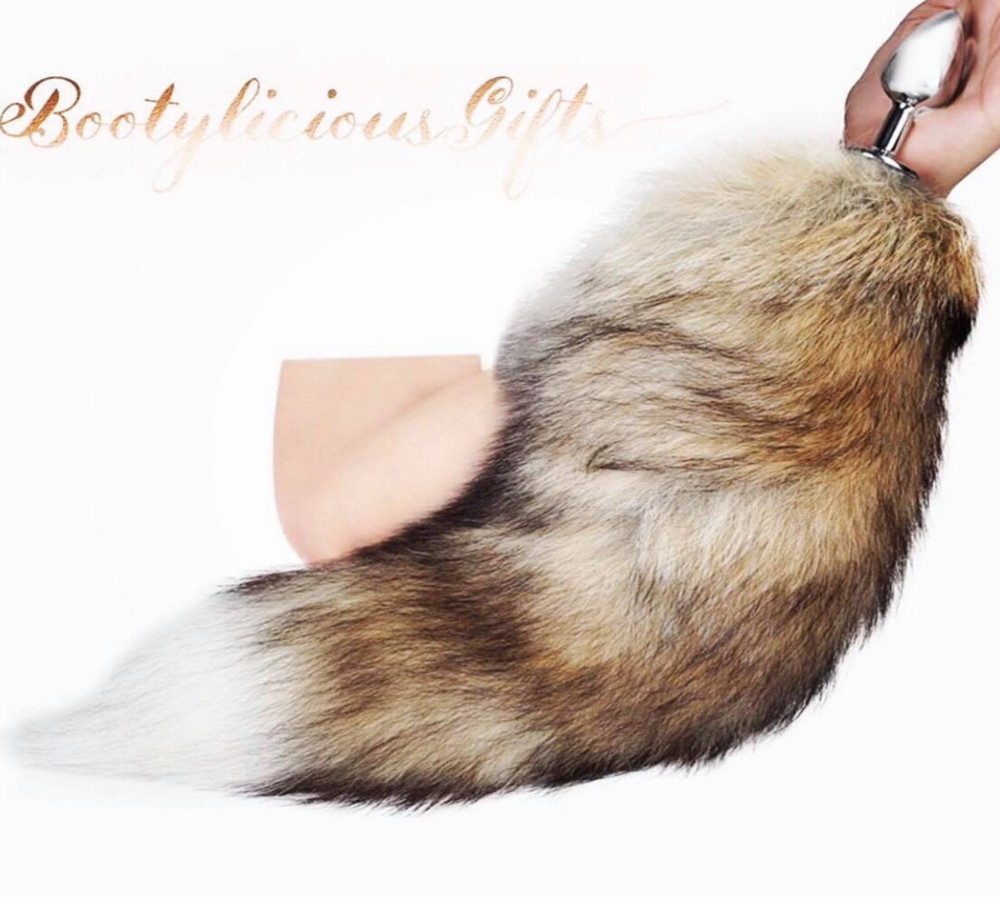 fox tail butt plug in fox tail butt plug in